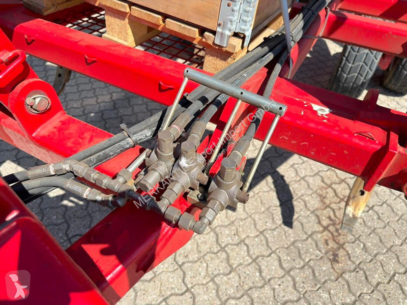 Outils du sol non animés Horsch  TERRANO FG 8
