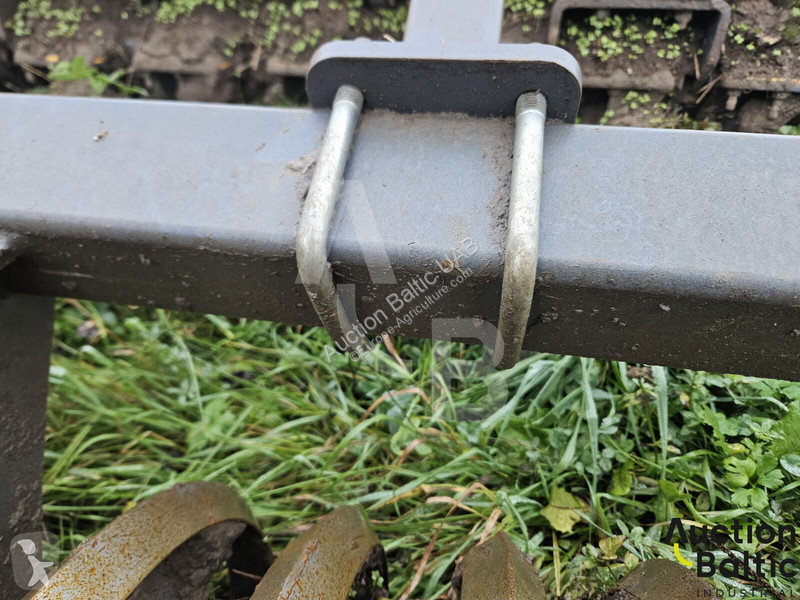 Niet aangedreven grondwerktuigen