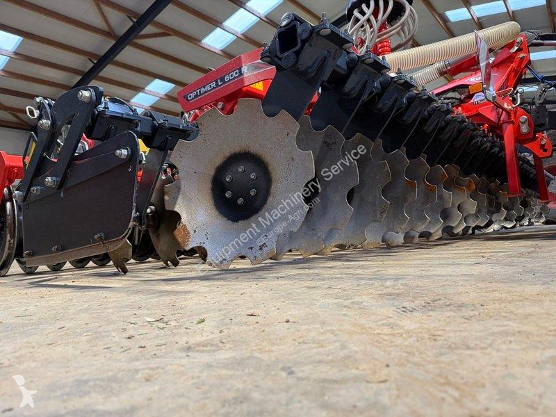 Outils du sol non animés Kuhn L 600R