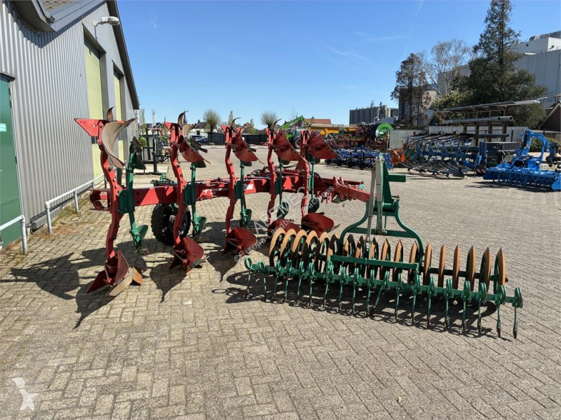 Kverneland LB 85 5-schaar met packomat...