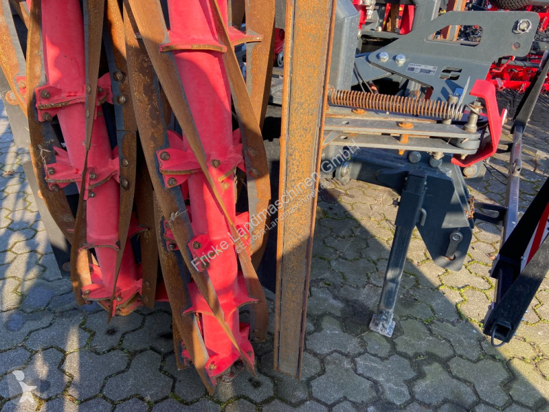 Ikke-bevægelige jordbearbejdningsredskaber...