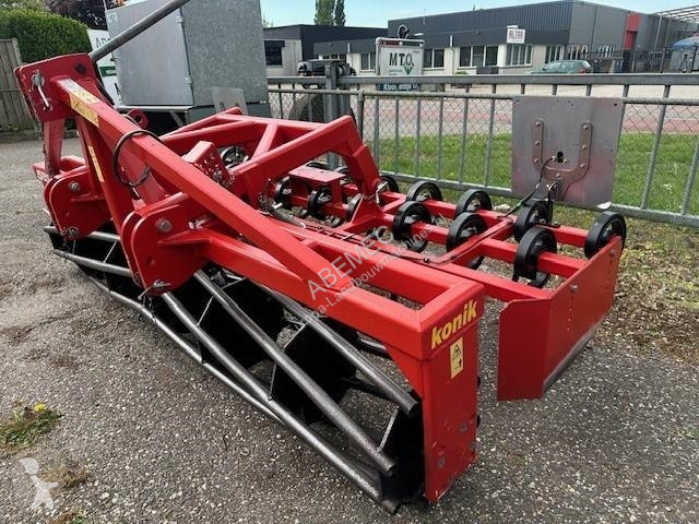 Outils du sol non animés Evers Konik GK-3 R45