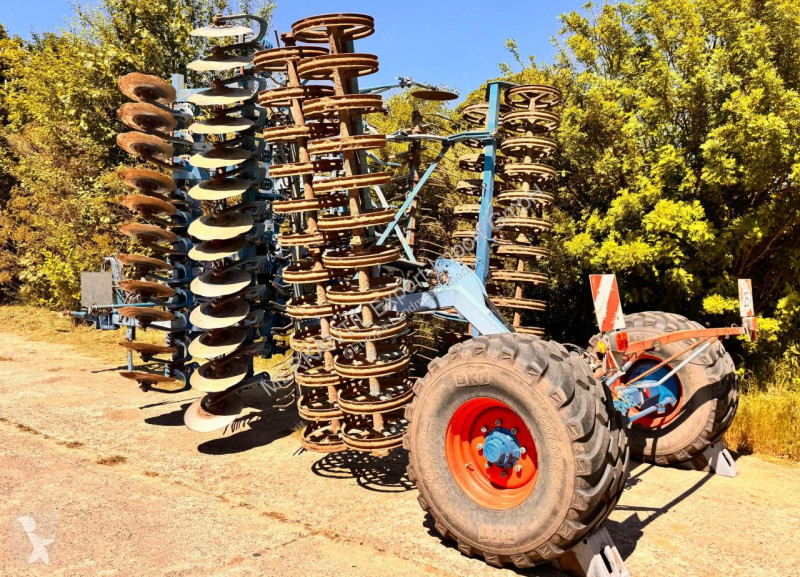 Outils du sol non animés Lemken Rubin 9KA 600U