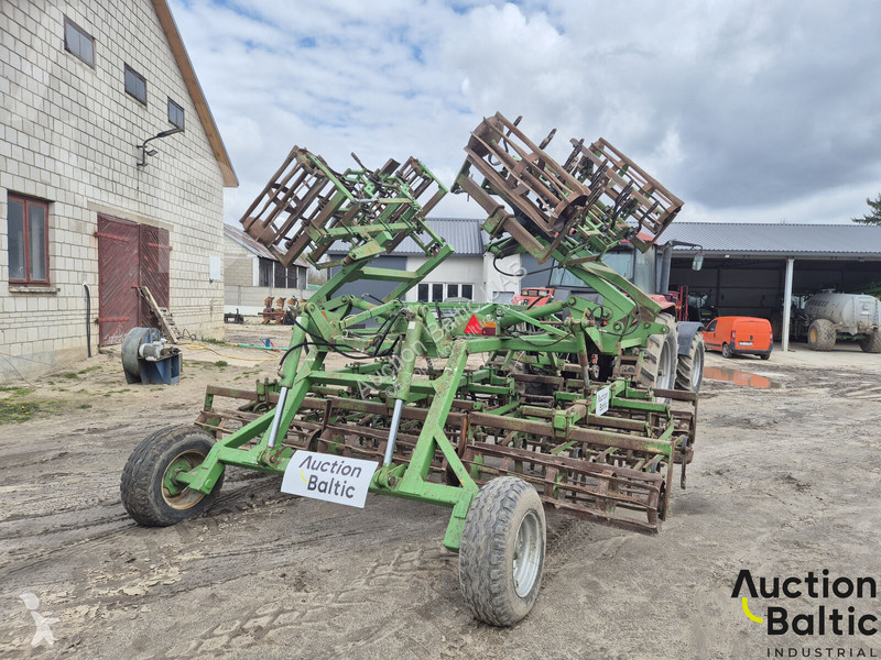 أدوات تربة غير متحركة  Field Cultivator