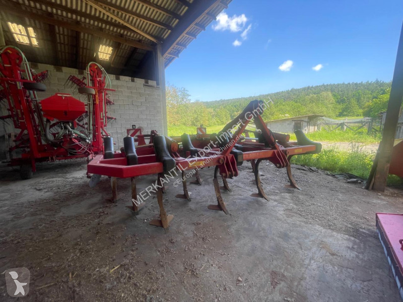 Horsch  Terrano 4FX Non-power harrow