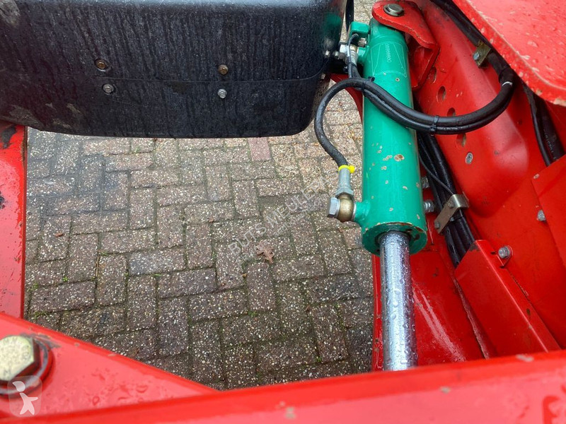 Niet aangedreven grondwerktuigen Kverneland...
