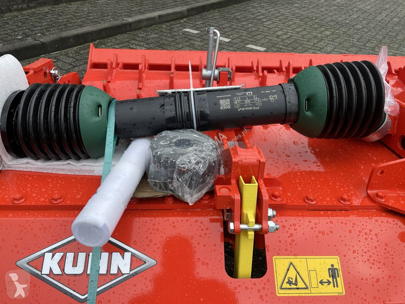 Outils du sol non animés Kuhn HRB303D