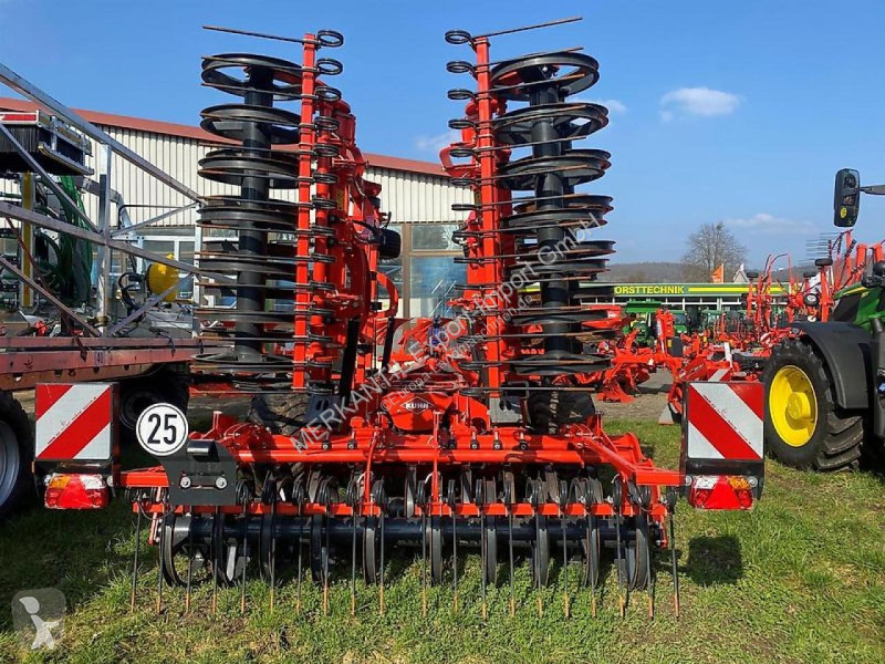 Outils du sol non animés Kuhn Prolander 6000