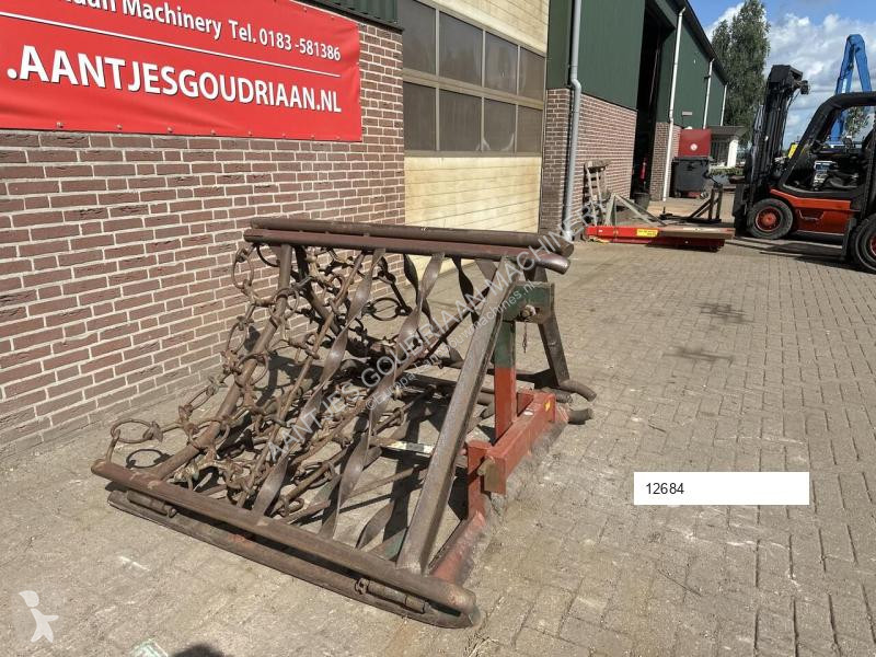 Ikke-bevægelige jordbearbejdningsredskaber...