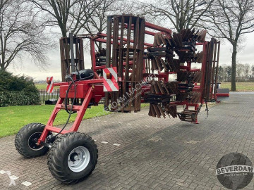 Non-power harrow