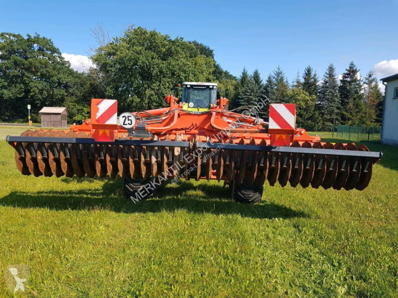 Stroje na obrábanie pôdy – nepoháňané Kuhn DLXM-40