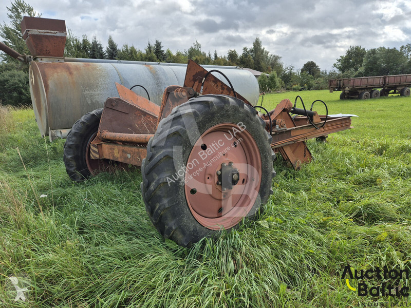 Non-power harrow