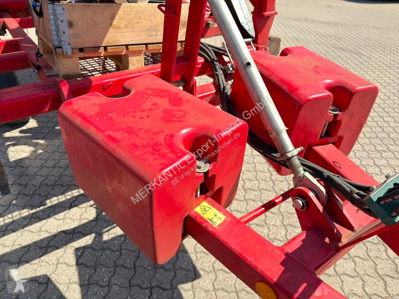 Outils du sol non animés Horsch  TERRANO FG 8