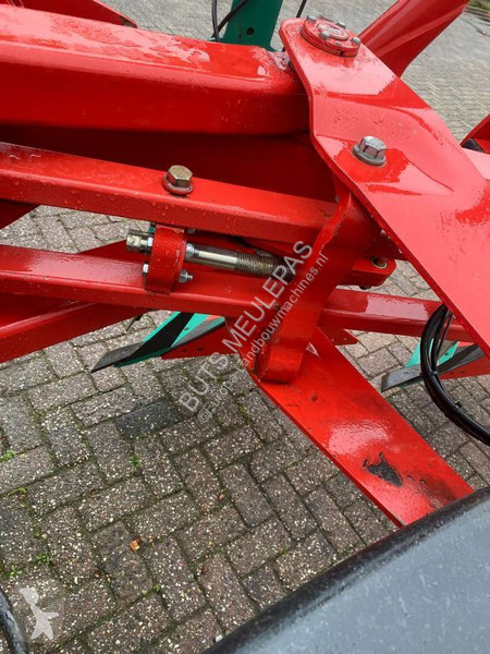 Niet aangedreven grondwerktuigen Kverneland...