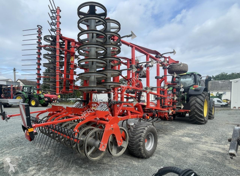 Outils du sol non animés Kuhn Prolander 6000