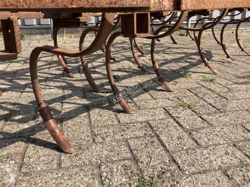 Outils du sol non animés  triltandcultivator