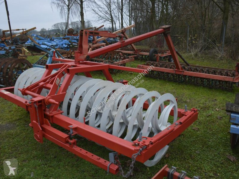 Outils du sol non animés Kverneland  900/14