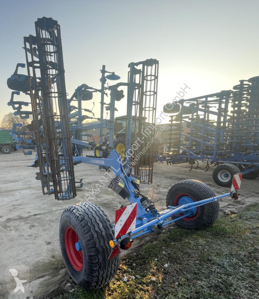 Outils du sol non animés Lemken  Kristall 9/600...