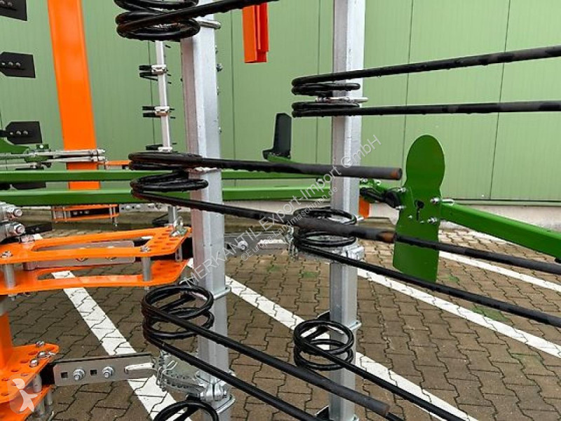 Niet aangedreven grondwerktuigen Amazone  Cobra...