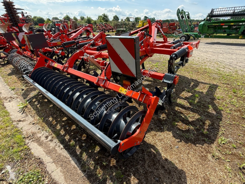 Outils du sol non animés Kuhn 300 NS