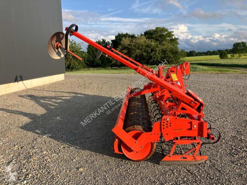 Outils du sol non animés Kuhn  CD400
