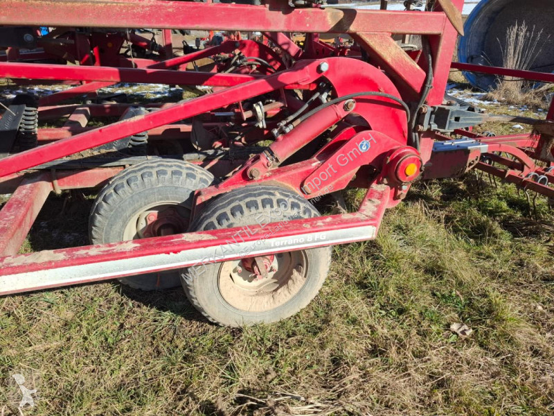 Horsch  Terrano 8FG Non-power harrow