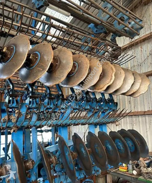 Outils du sol non animés Lemken  Rubin 12 S...