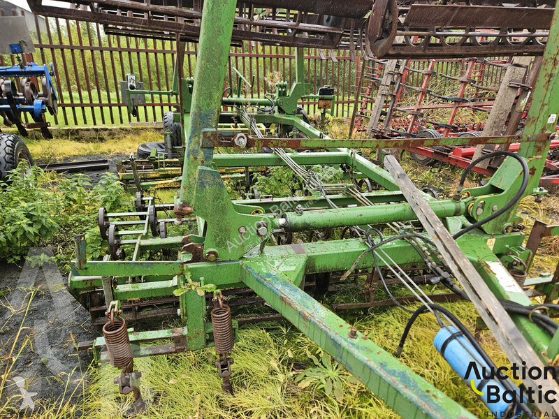 Pohyblivé zemní nástroje  EPK 6000