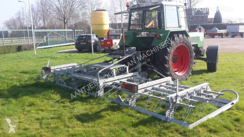 Attrezzi non azionati  Graslandverzorgingsmachine