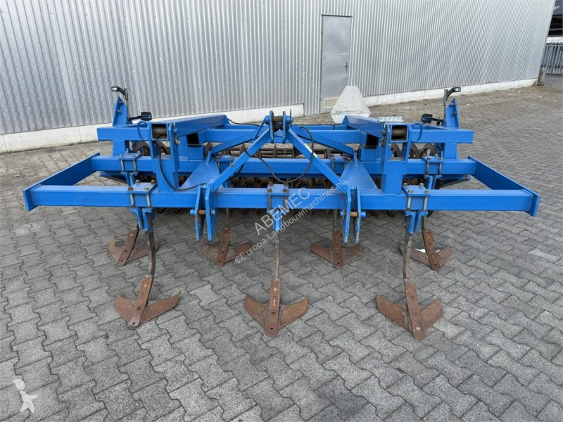 Icke rörliga markverktyg  Cultivator met pakkerrol