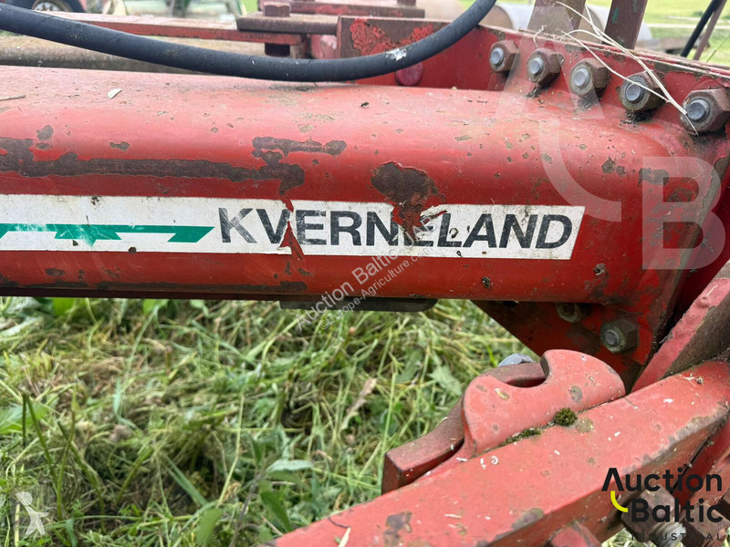 Kverneland B3 Non-power harrow