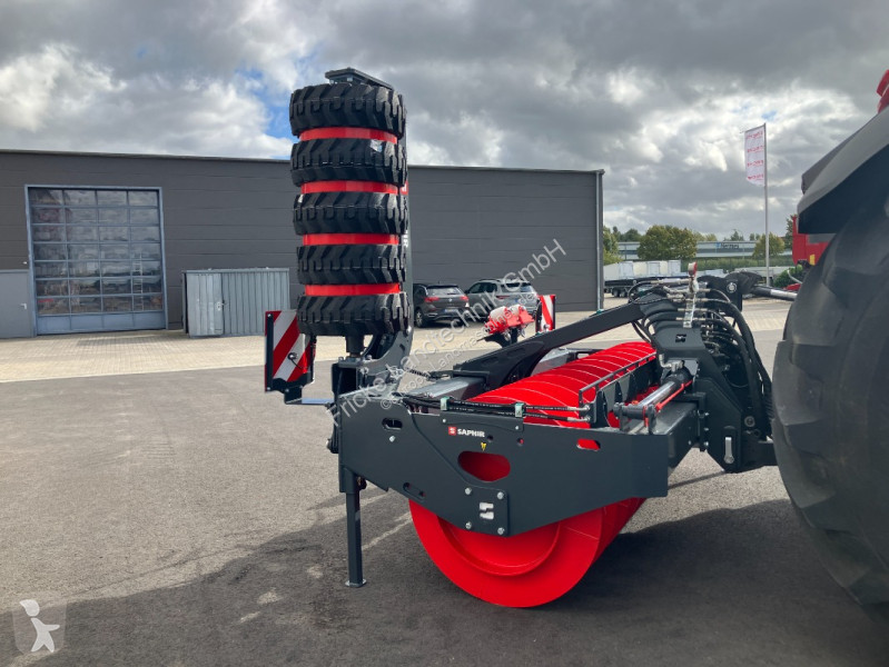 Agregaty Uprawowe Bierne   SiloRex 30H Silagewalze