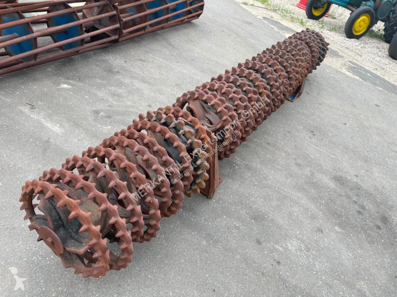 Ferramenta do solo não motorizado...