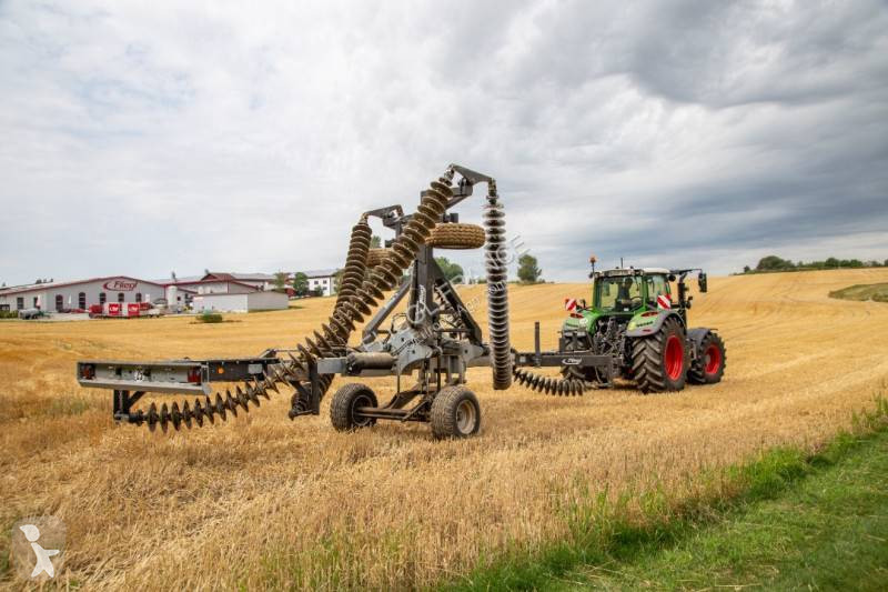 Attrezzi non azionati Fliegl KSE 680