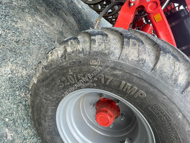 Outils du sol non animés Kuhn Prolander 6000