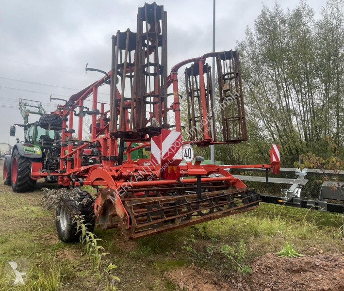 Outils du sol non animés Kuhn Prolander 6000