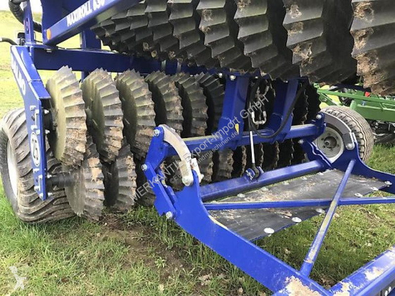 Attrezzi non azionati   MAXIROLL 630