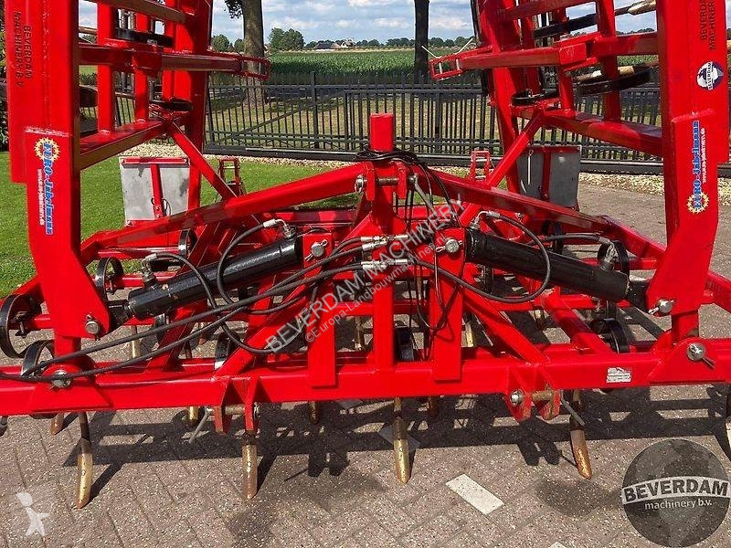 Niet aangedreven grondwerktuigen  V-6000G