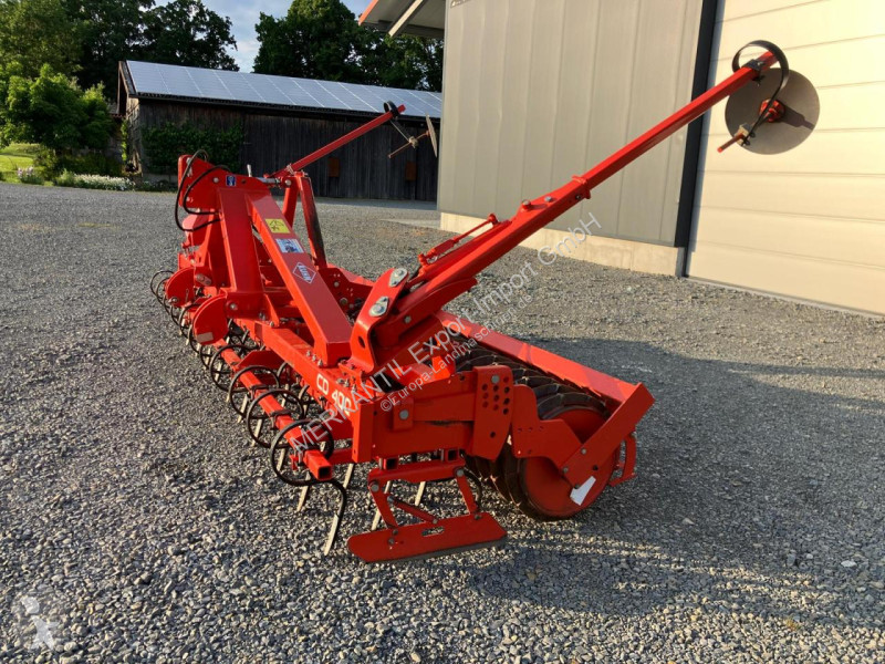 Outils du sol non animés Kuhn  CD400
