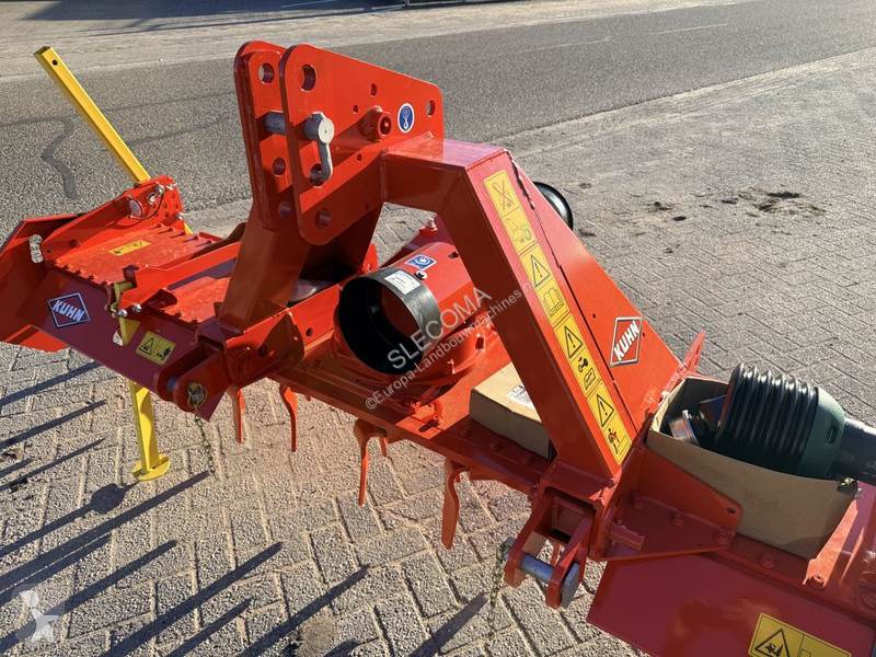 Rörliga markverktyg Kuhn HRB303D Rotorkopeg