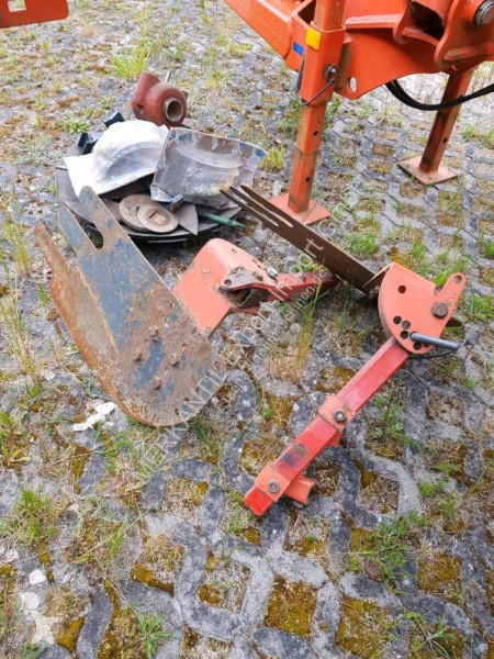 Stroje na obrábanie pôdy – nepoháňané Kuhn DLXM-40