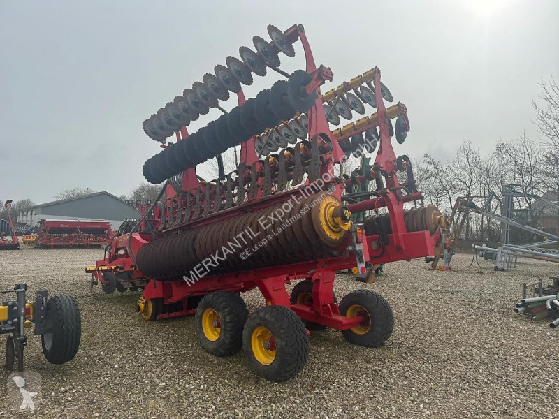 Agregaty Uprawowe Bierne Väderstad  CARRIER 925