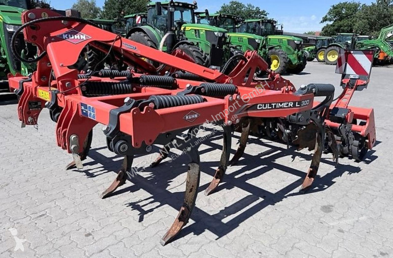 Agregaty Uprawowe Bierne Kuhn 300 NS