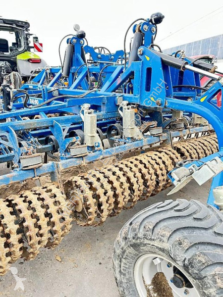 Ferramenta do solo não motorizado...