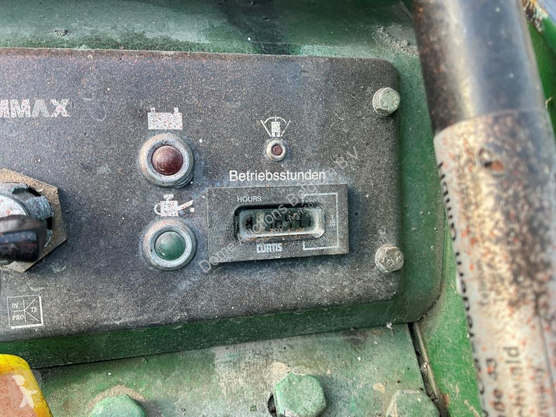 Pohyblivé zemní nástroje  RW 1504 HF