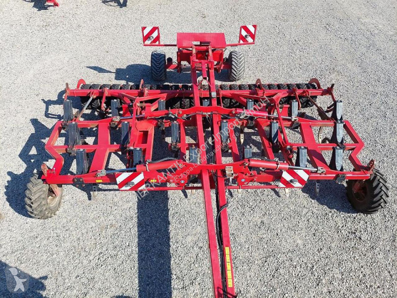 Pohyblivé zemní nástroje Horsch  Terrano 6 FX