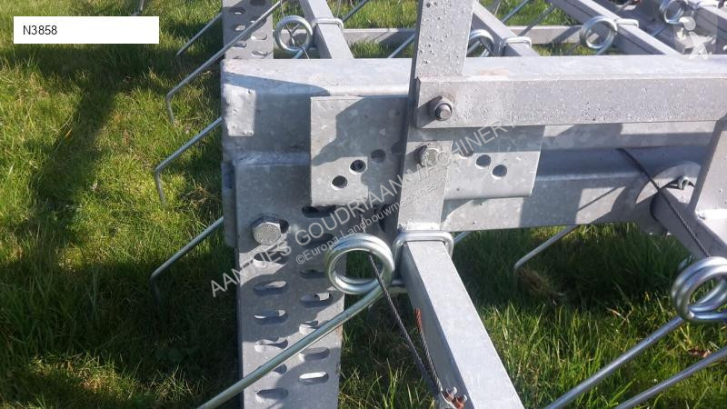 Attrezzi non azionati  Graslandverzorgingsmachine