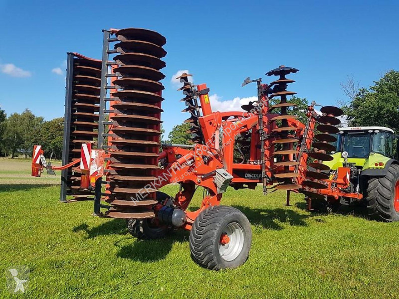 Outils du sol non animés Kuhn XM 40
