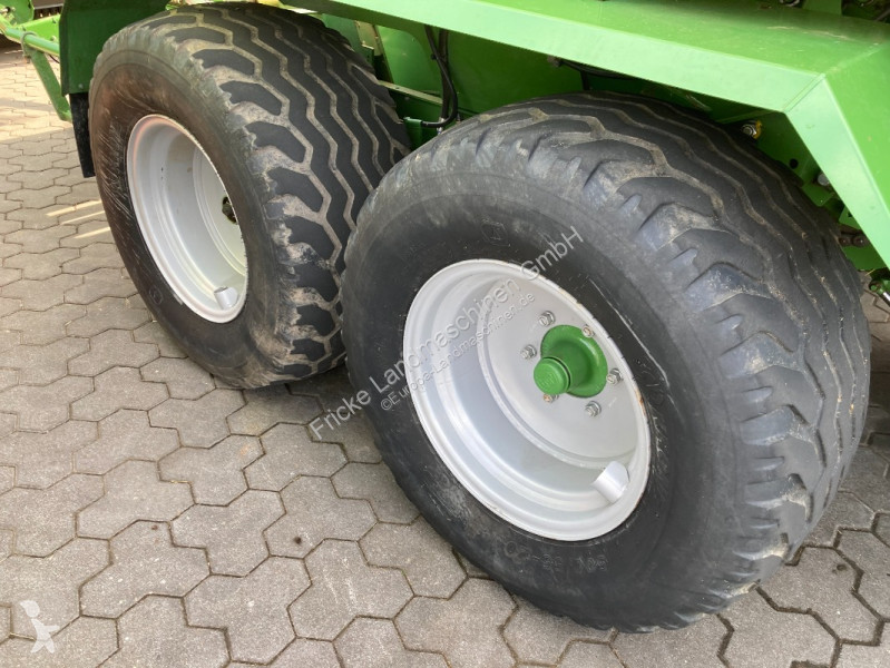 Slåtter Krone  Comprima CF 155 XC