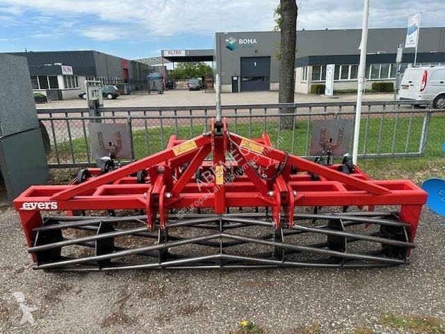 أدوات تربة غير متحركة Evers Konik GK-3 R45